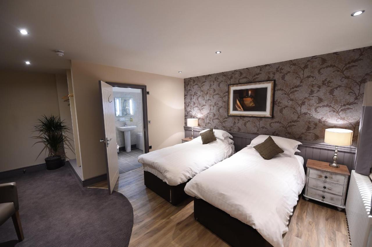 Kings Arms Hotel Holme  Экстерьер фото